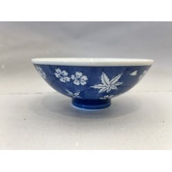 Risskl / Bl, Hvide Blomster Og Ahorn 