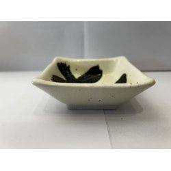 Firkantet Sojaskl / Hvid, Sorte Penselstrg 