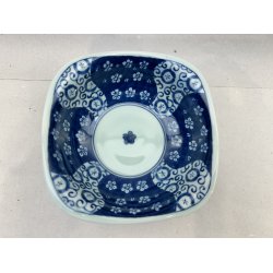 Lille Skl / Bl, Hvide Blomster Og Bl Spiraler