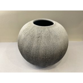 Vase / Hvid Og Sort, Kugleformet
