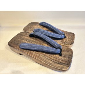 Trsko / Firkantet, Bl Rem